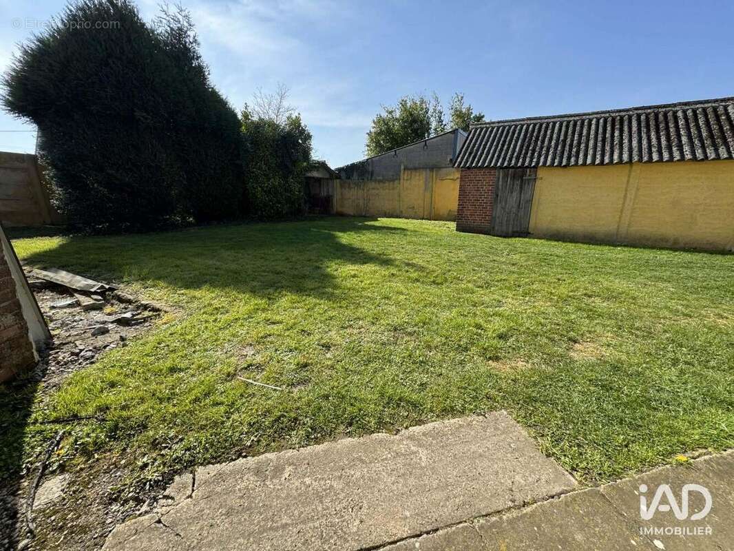 Photo 3 - Commerce à MARLES-LES-MINES