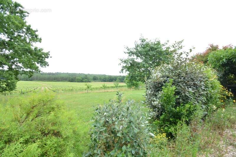 Maison à SAINT-SEURIN-SUR-L&#039;ISLE