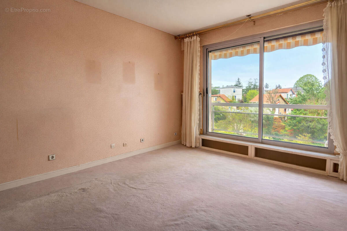 Appartement à SAINT-GRATIEN