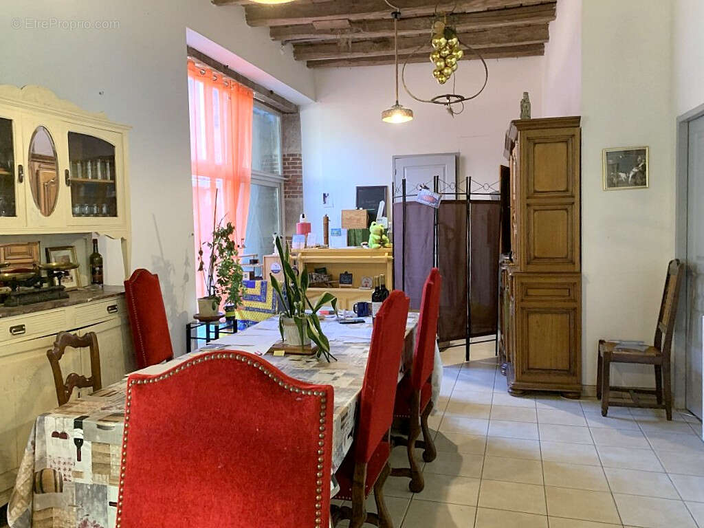 Maison en pierre 450 m² - 6 chambres - activité restaurant/chambres d'hôtes possible - 10 min Prayssac - photo 5