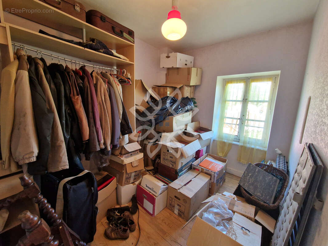 Autre à VILLENEUVE-D&#039;ALLIER