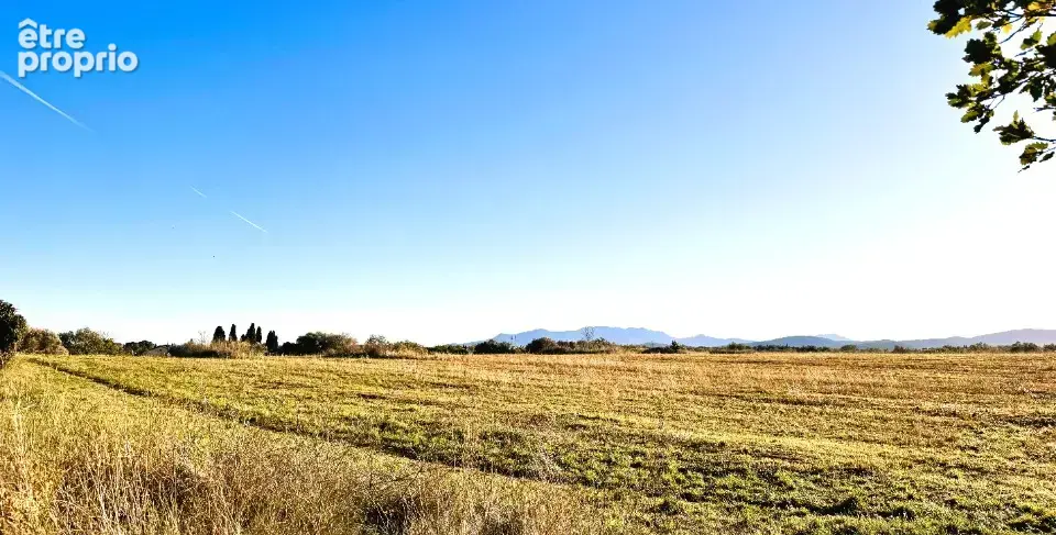 Terrain à LLUPIA