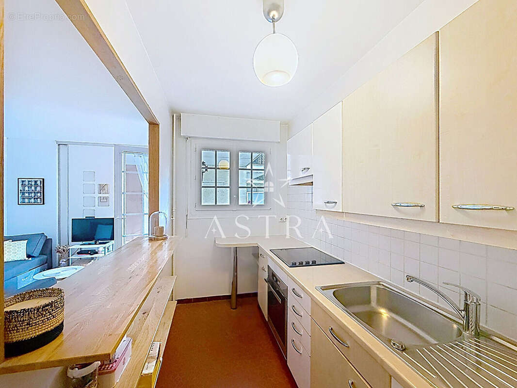 Appartement 2 pièce(s) 47 m2 Chatenay limite Sceaux - photo 5