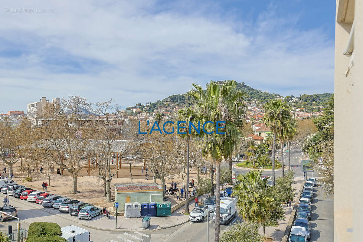 Appartement à HYERES