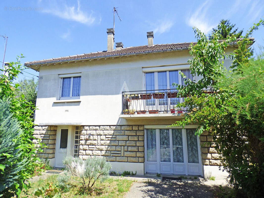 Maison à NEUILLY-SUR-MARNE
