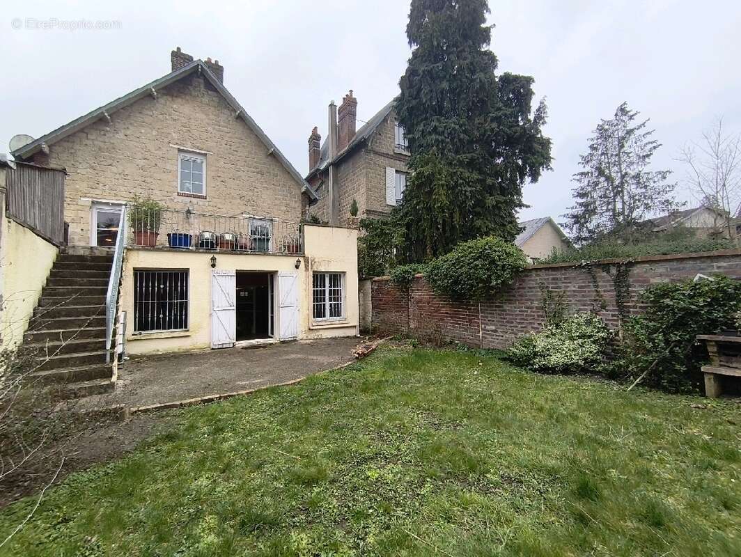Maison à BEAUMONT-SUR-OISE