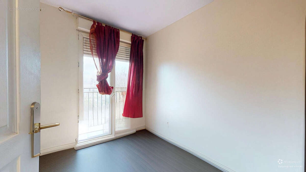 Appartement à L'ILE-SAINT-DENIS