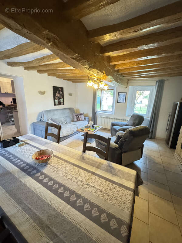 Maison à MONTACHER-VILLEGARDIN