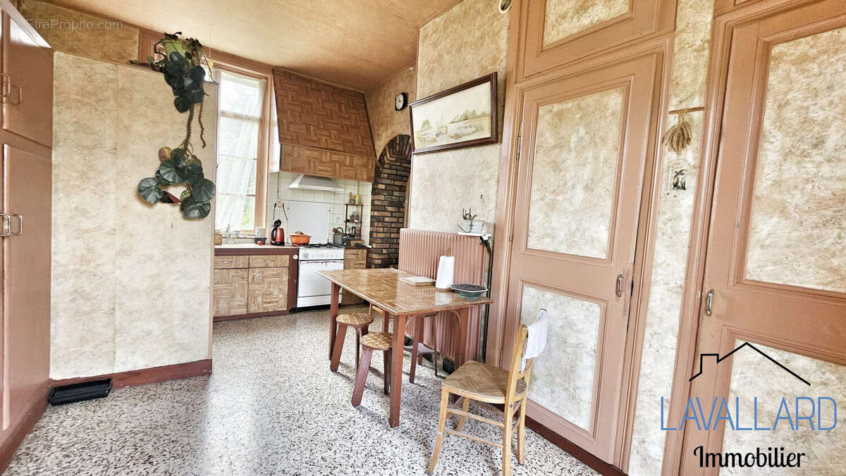 Maison 160 m² à Villers-Bocage  - photo 5