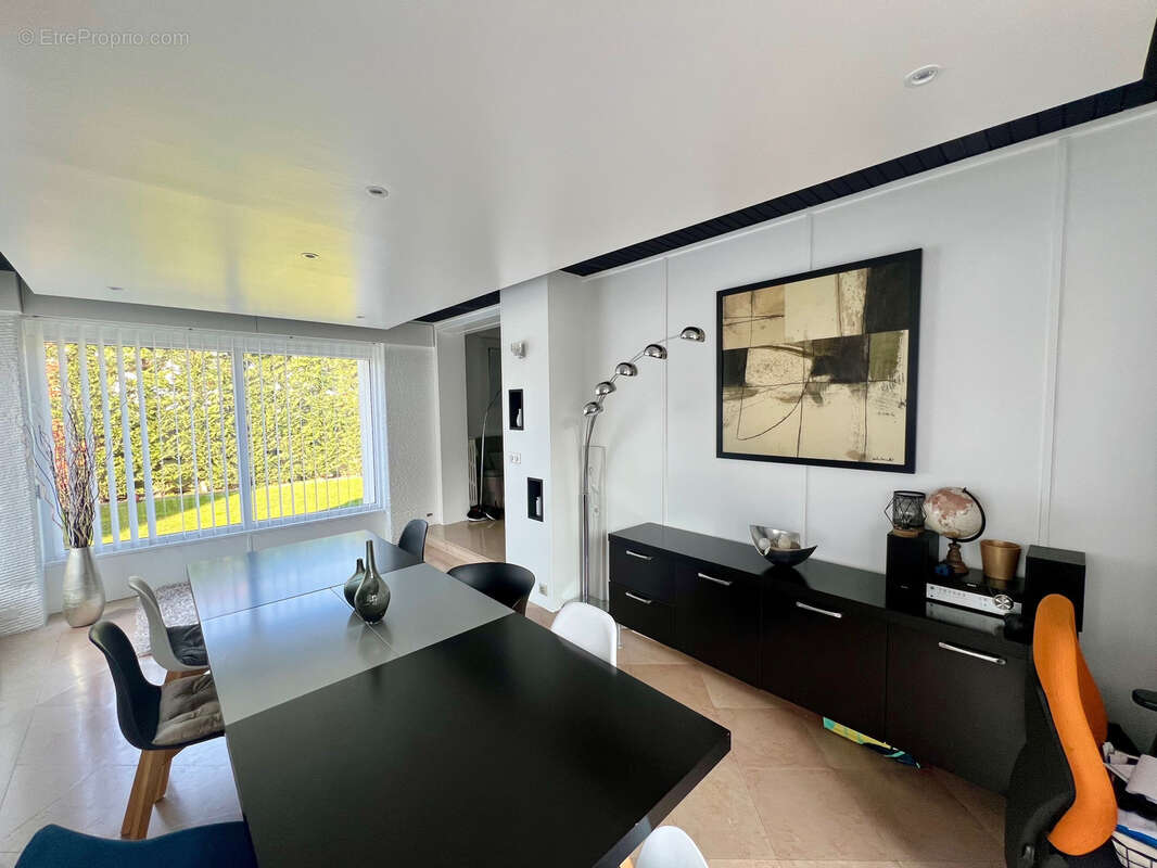 Maison à ATHIS-MONS