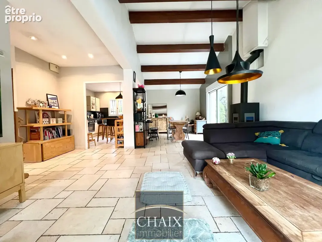 13400 AUBAGNE - Villa familiale type 6 de 111m2 avec piscine jardin - photo 6
