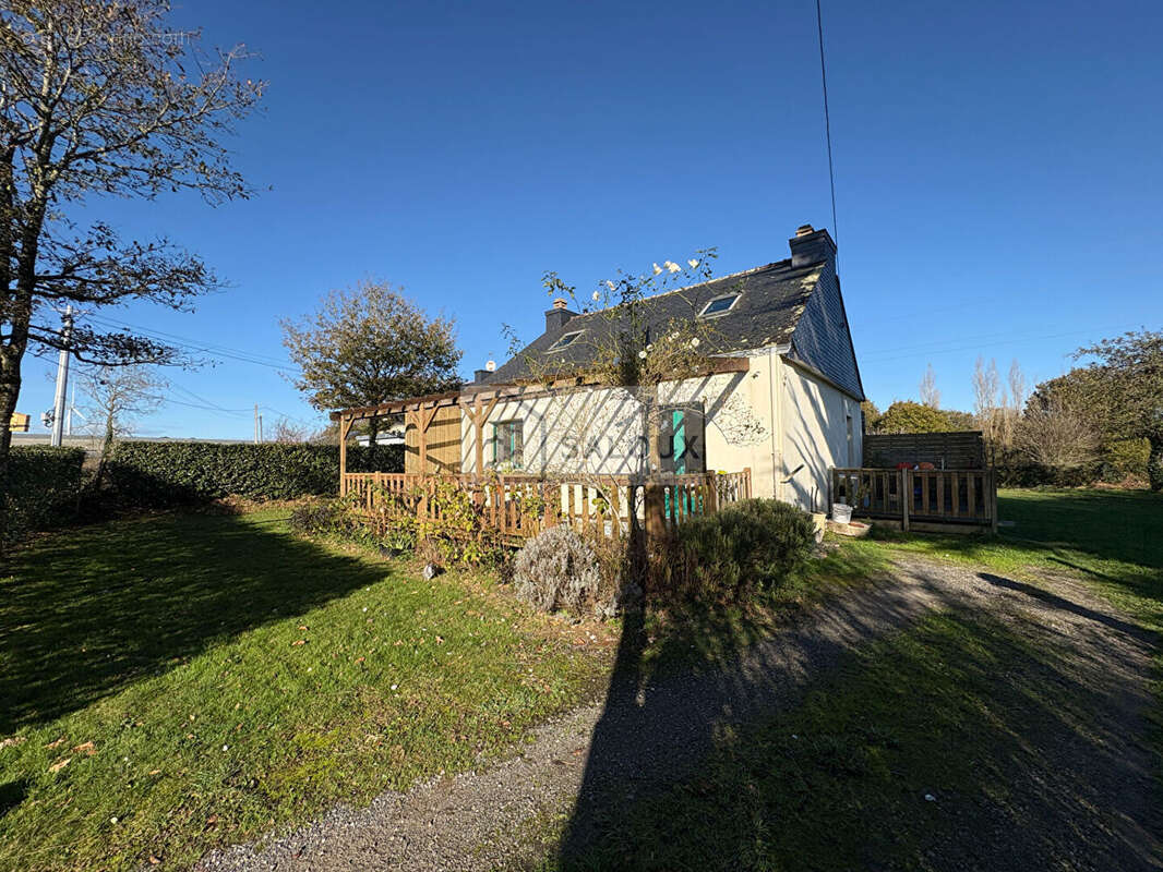 Maison à NOYAL-MUZILLAC