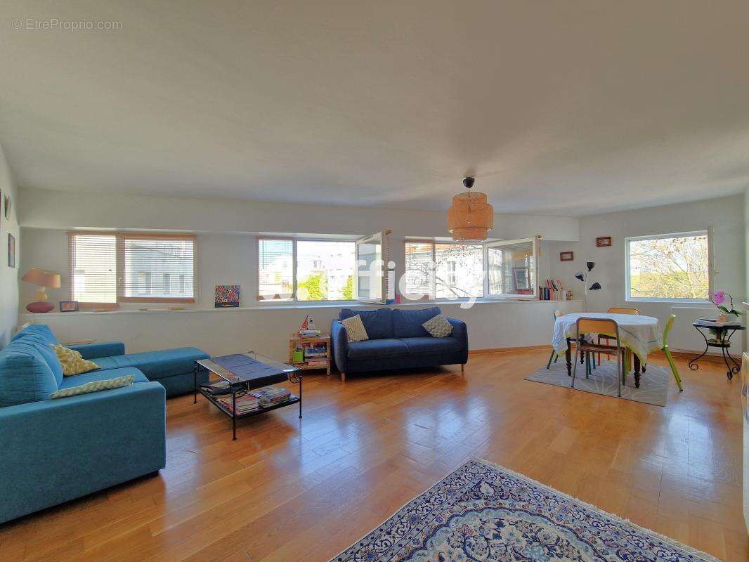 Appartement à ASNIERES-SUR-SEINE