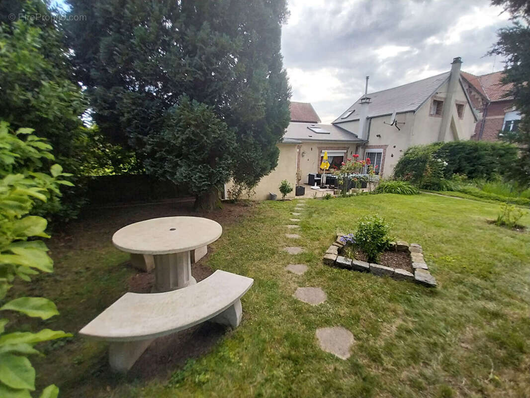 Maison à BOHAIN-EN-VERMANDOIS