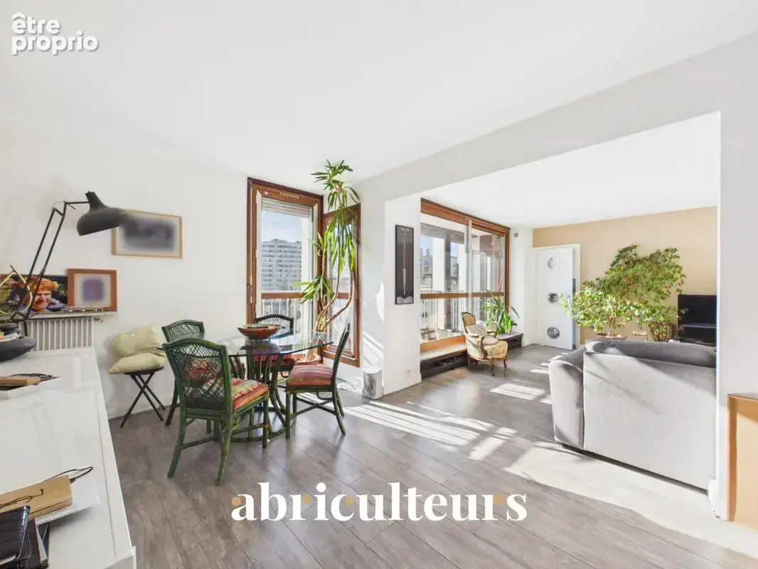 Paris 15e – Résidence Paris XV – Appartement familial 5 pièces de 114 m² avec balcons, parking et cave - photo 7