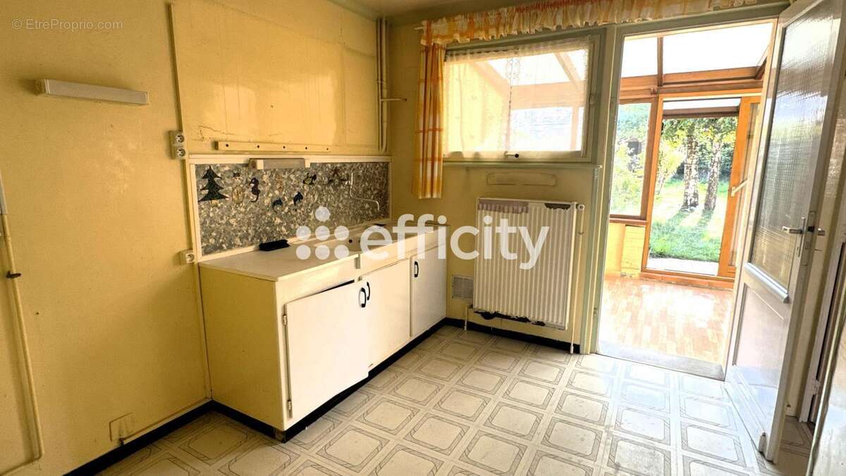 Maison à FACHES-THUMESNIL