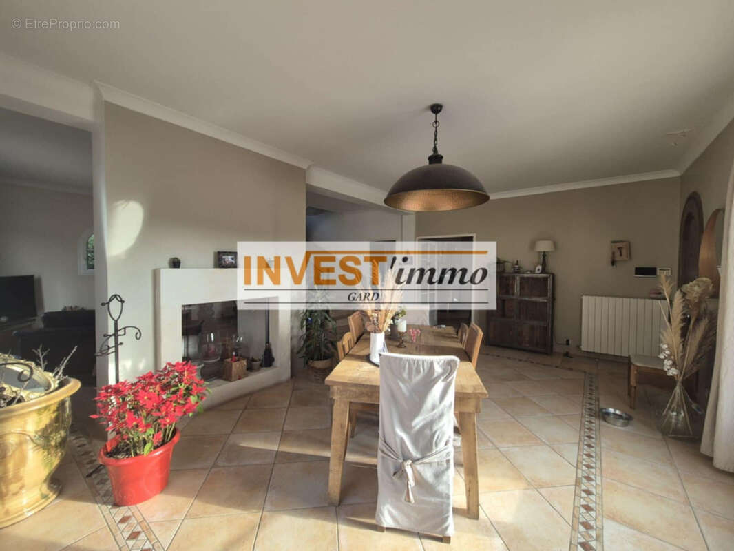 Maison à BOUILLARGUES