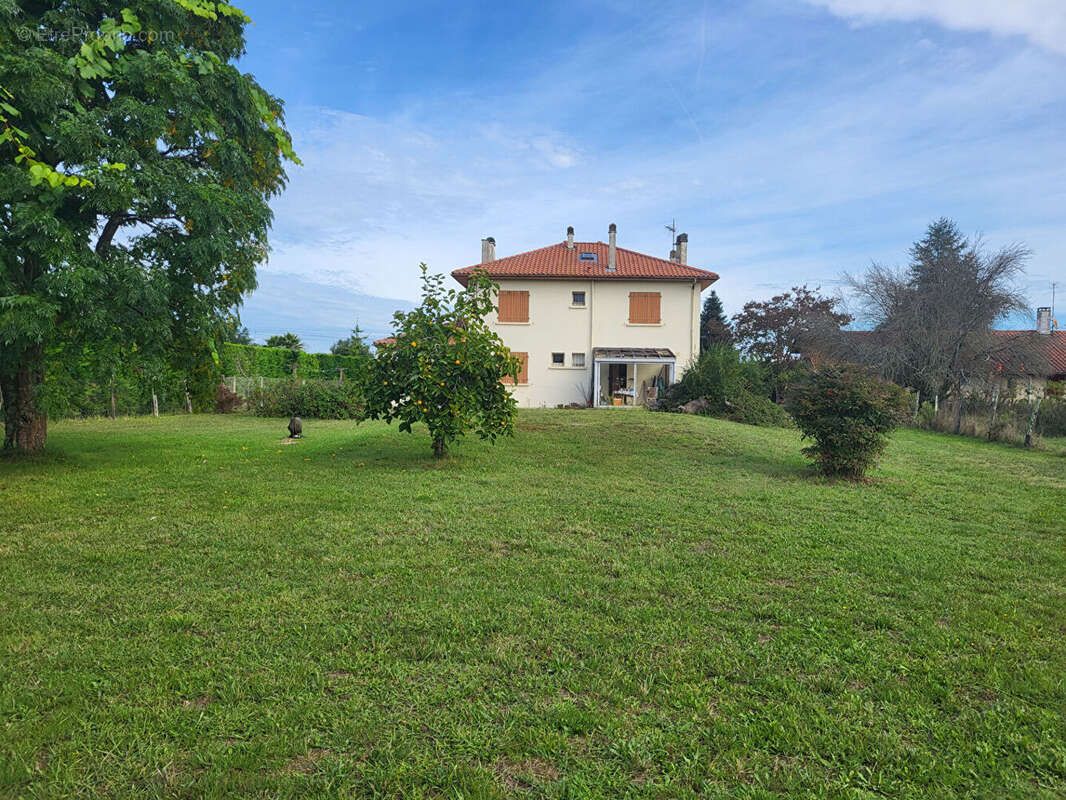 Maison à SAINT-JEAN-DE-MARSACQ