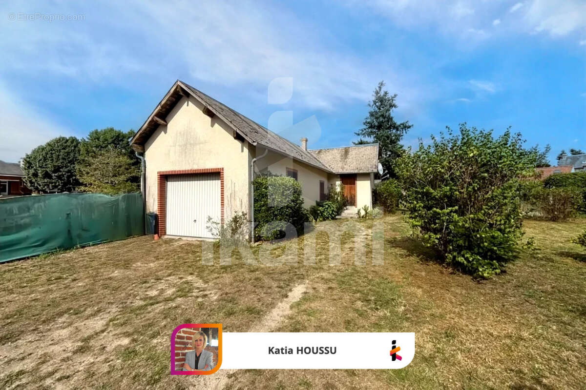 Maison à CHAUMONT-SUR-THARONNE