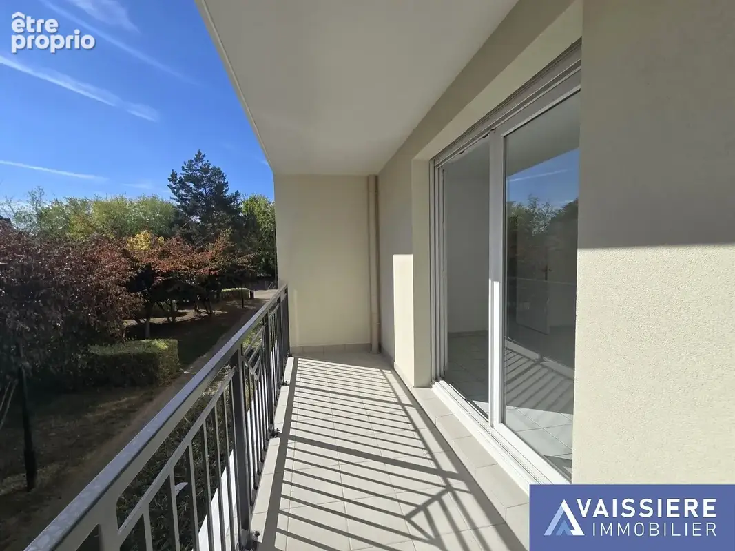 Appartement 1 pièce 46 m² · à Guyancourt · 46,2 m² · 203 000 €
