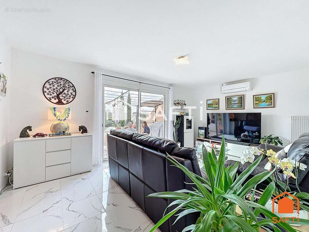 Photo 7 - Maison à REGUSSE