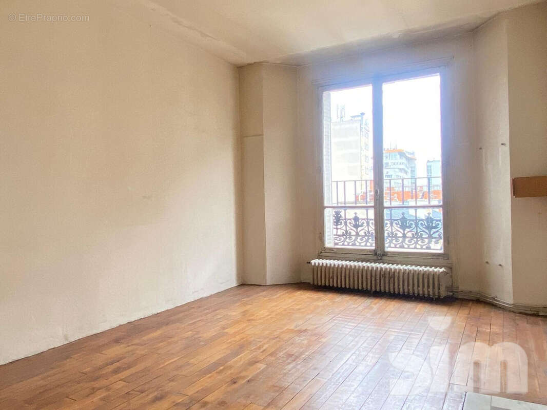 Appartement 102 m² à Paris-19e  - photo 2