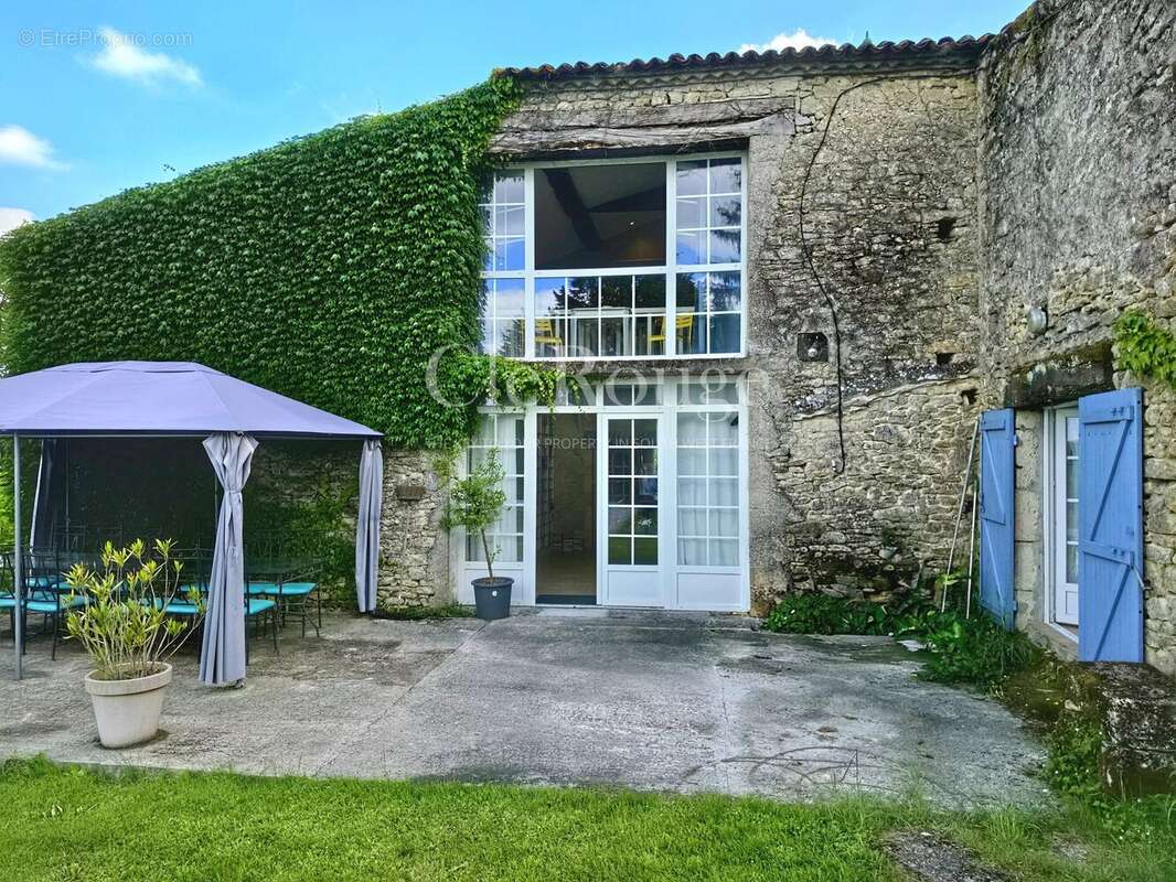 Maison à DURAS