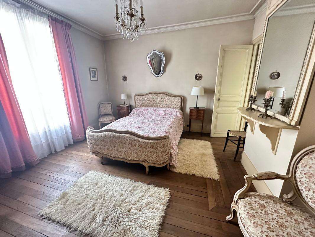 Maison à VILLEMOMBLE