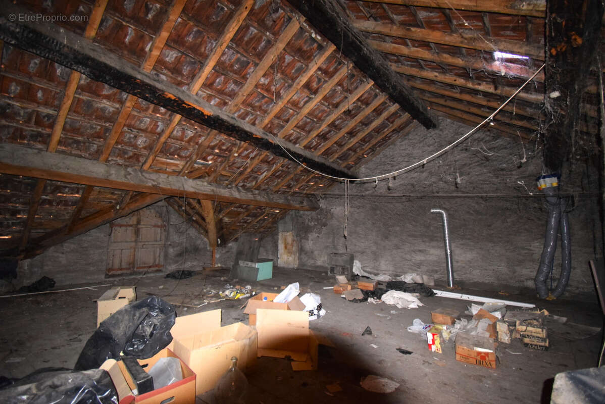 Appartement à SEYSSEL