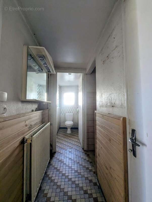 RDC- WC et partie douche 
