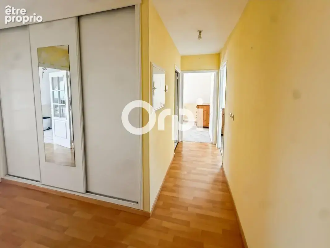 Appartement À Vendre - photo 5