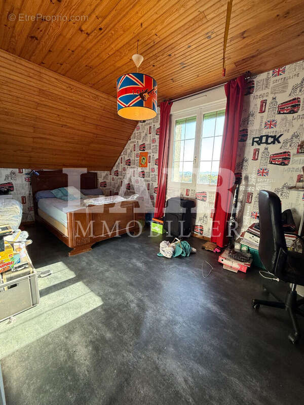 Maison à FRESNAY-SUR-SARTHE