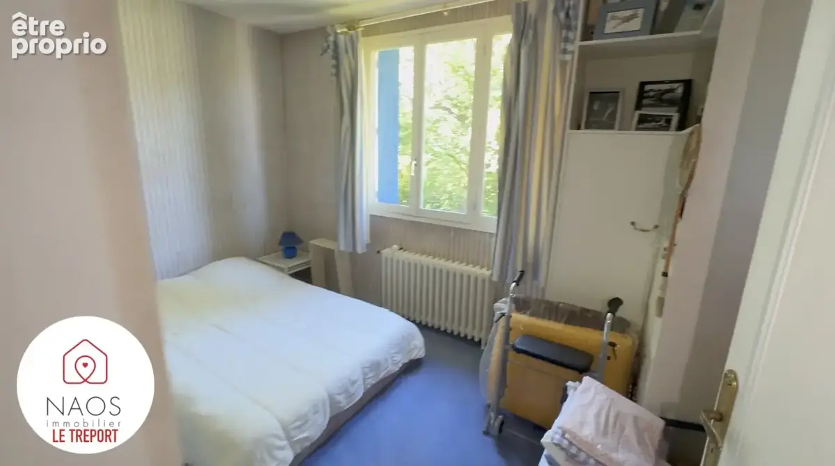 Pavillon individuel sur terrain de 2442 m² - photo 6