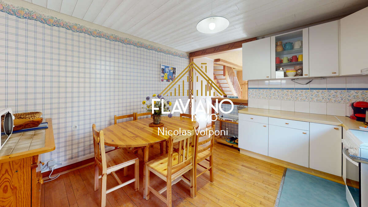 Appartement à LES THUILES