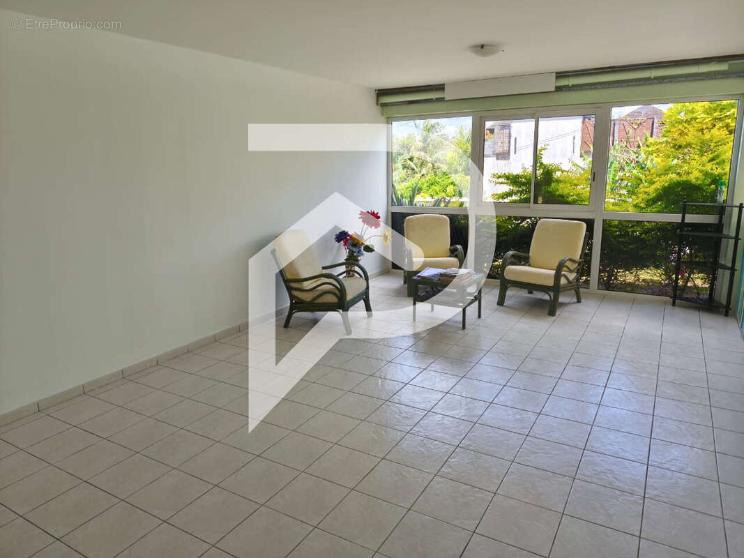 Maison à PETITE-ILE