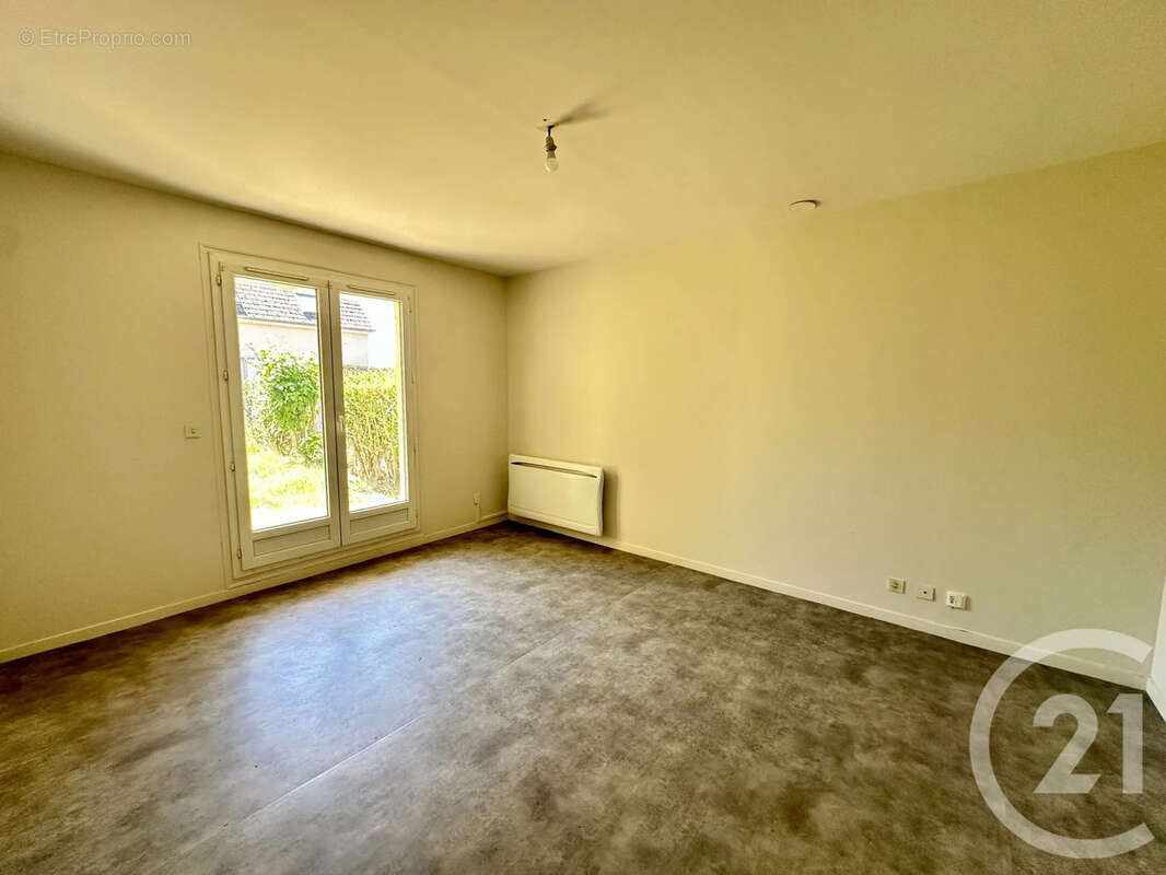 Maison 51 m² à Beaumont-Les-Autels  - photo 5