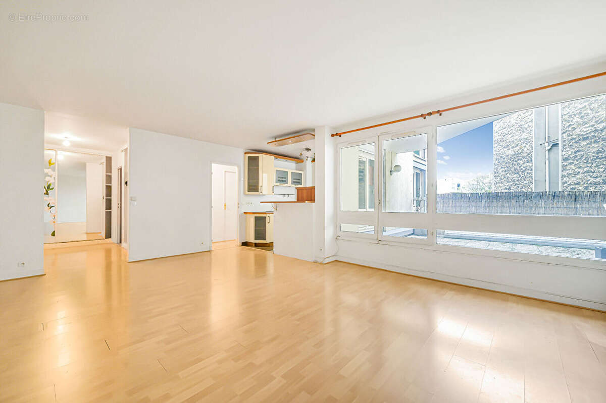 Appartement à LE KREMLIN-BICETRE