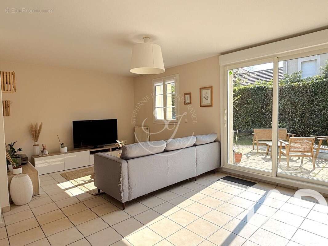 Photo 2 - Maison à TIGERY