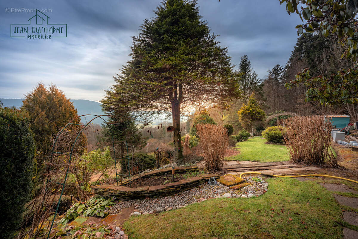 Maison à SAINT-NABORD