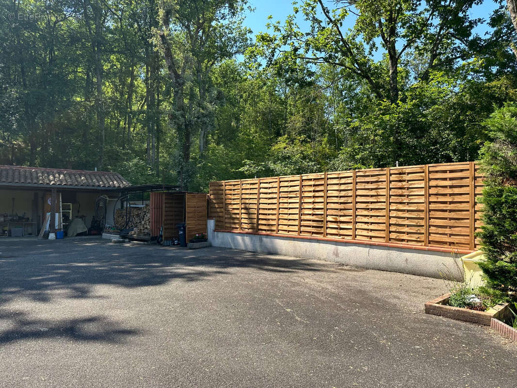 Maison à SAINT-CAPRAIS-DE-LERM