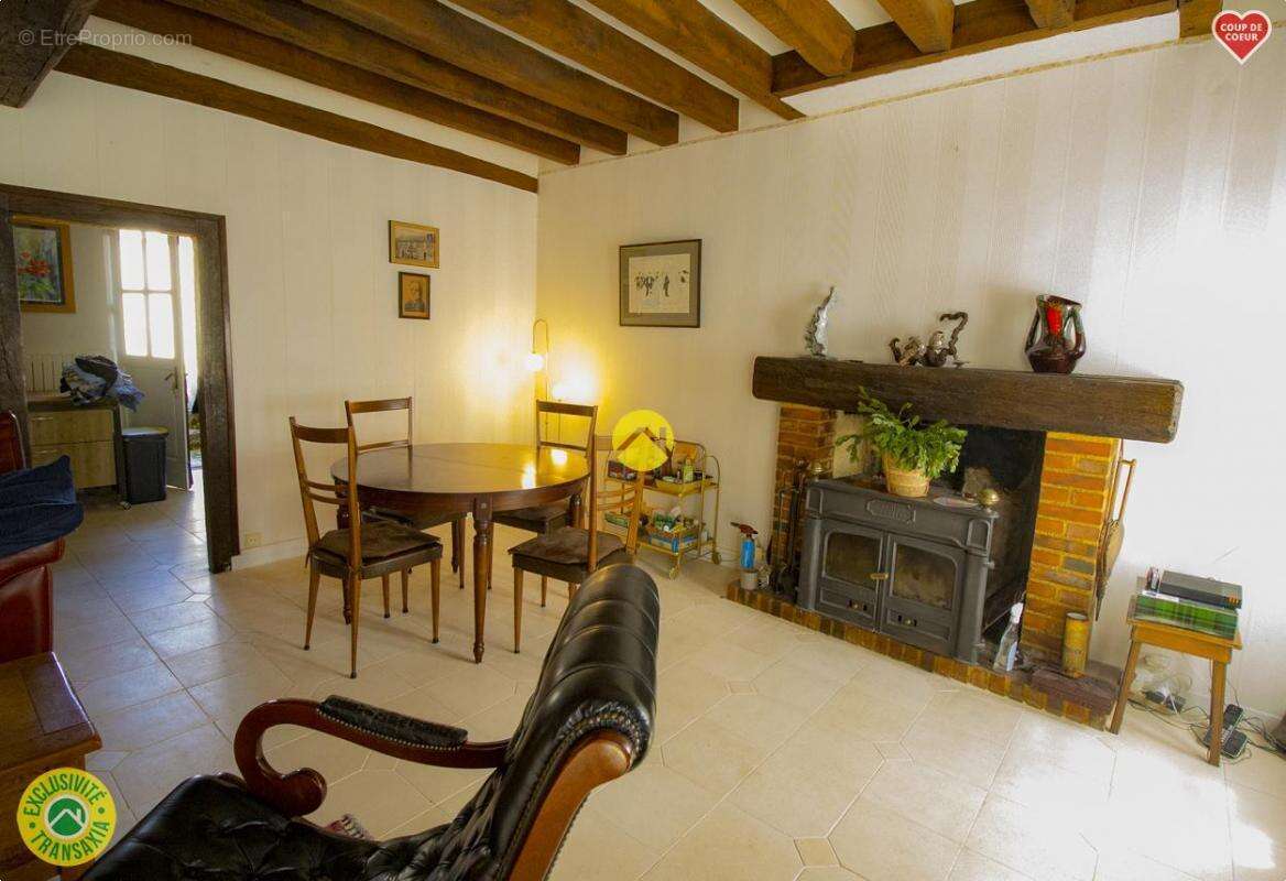 Maison à AUBIGNY-SUR-NERE