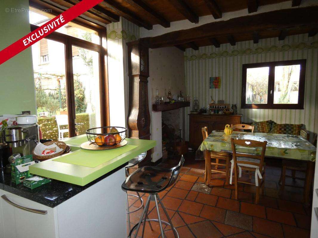 Dans le vieux Aire à découvrir maison de caractère - photo 2