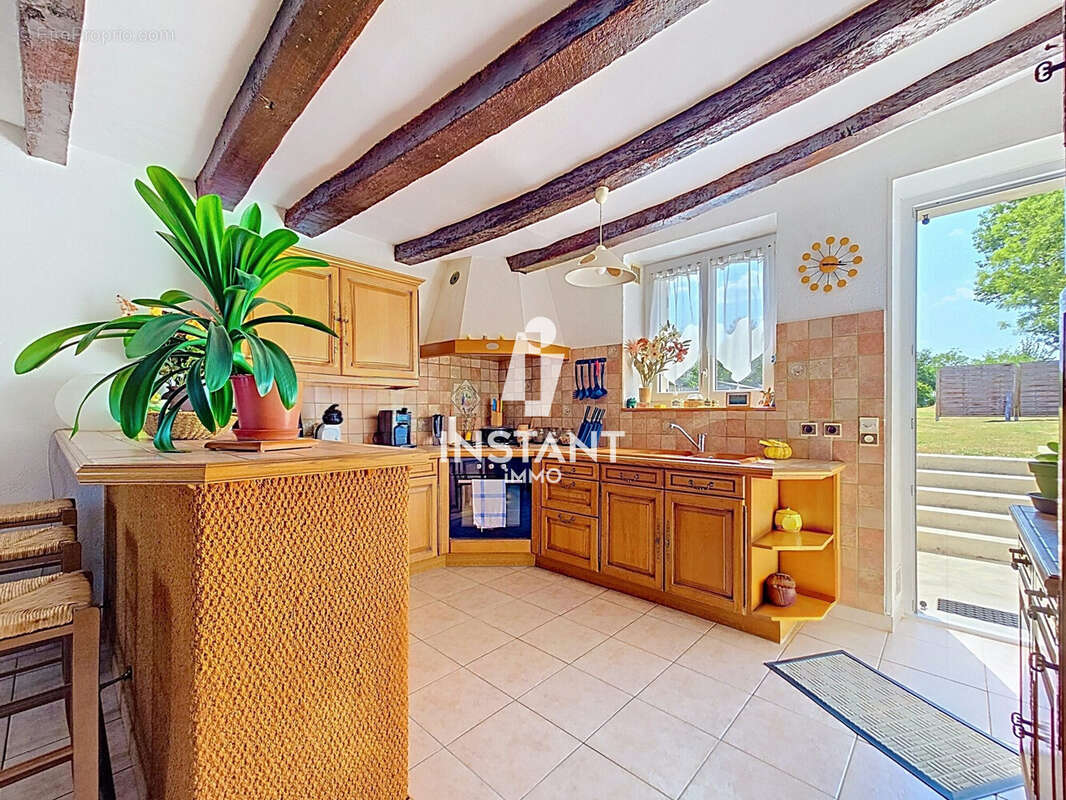 Maison à SAINT-OUEN-EN-BRIE
