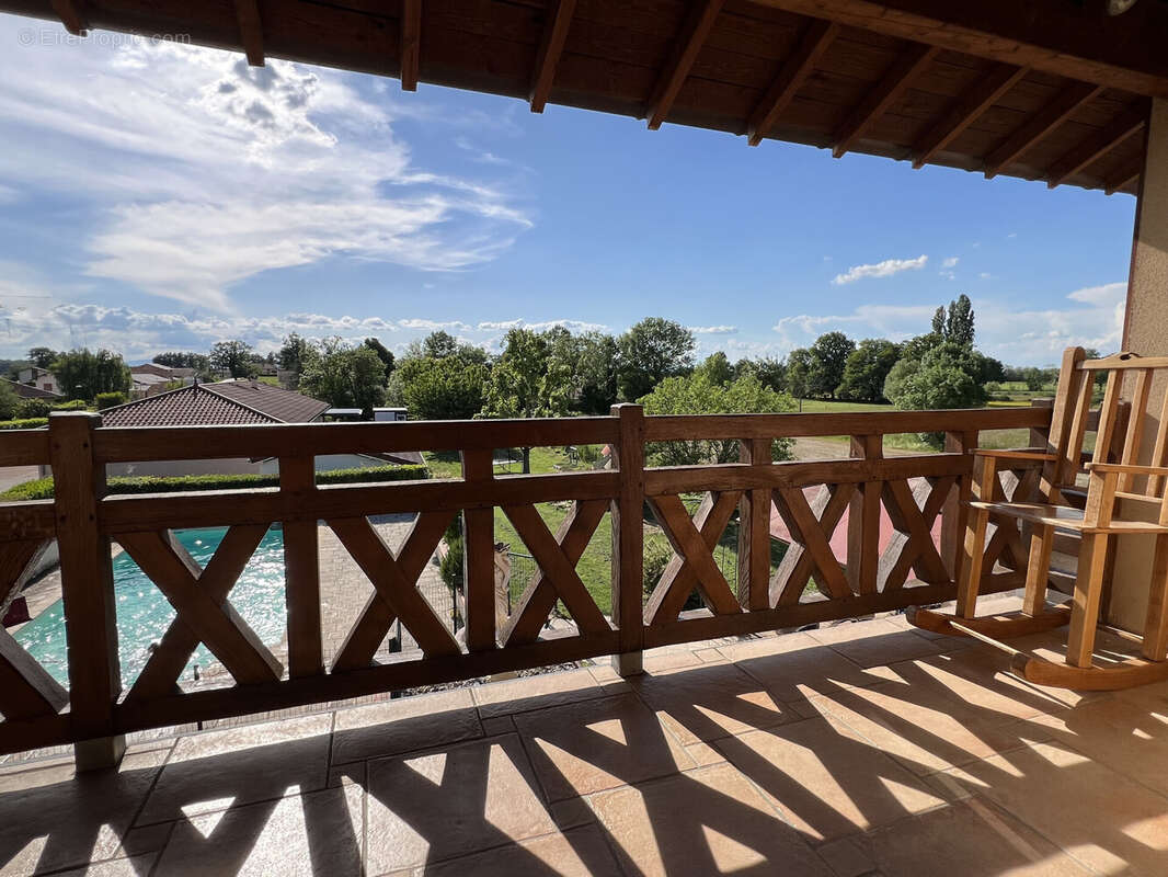 Maison à CHAVEYRIAT