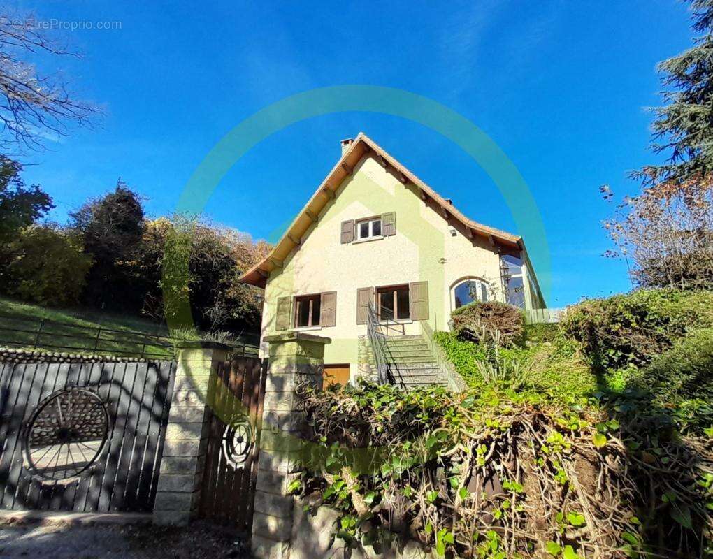 Maison à LA COTE-SAINT-ANDRE