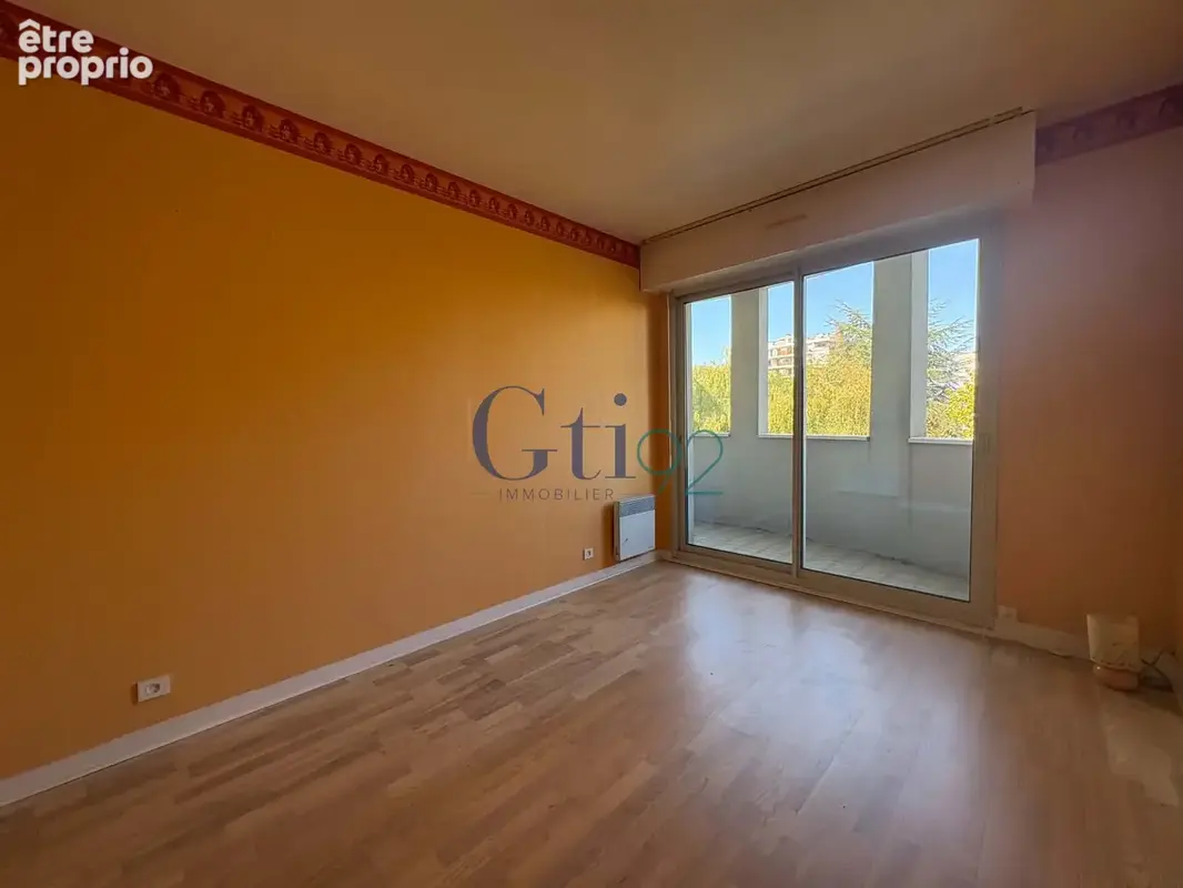Agreable appartement spacieux et traversant - nombreux exterieurs - photo 9