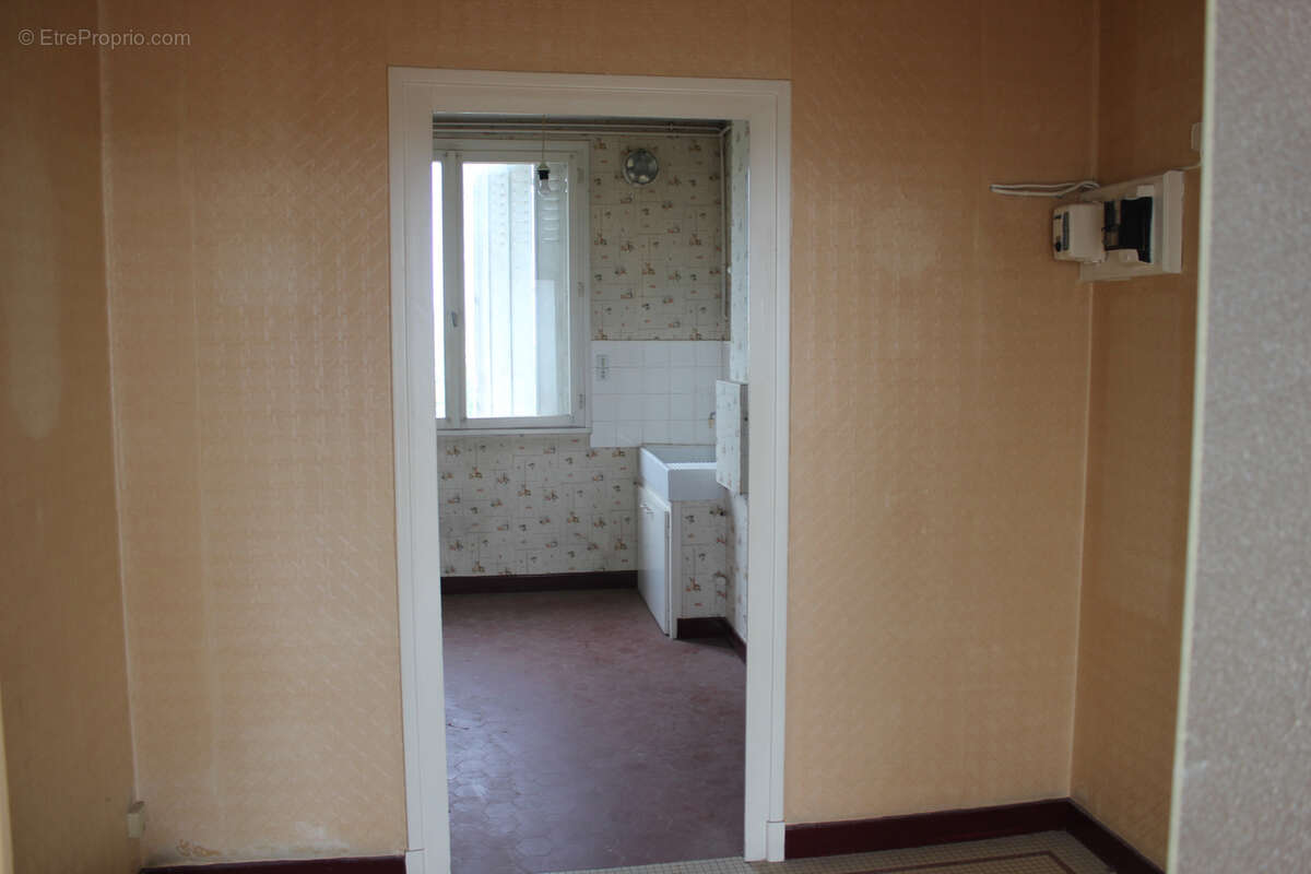 Appartement à SAINT-CYR-SUR-LOIRE