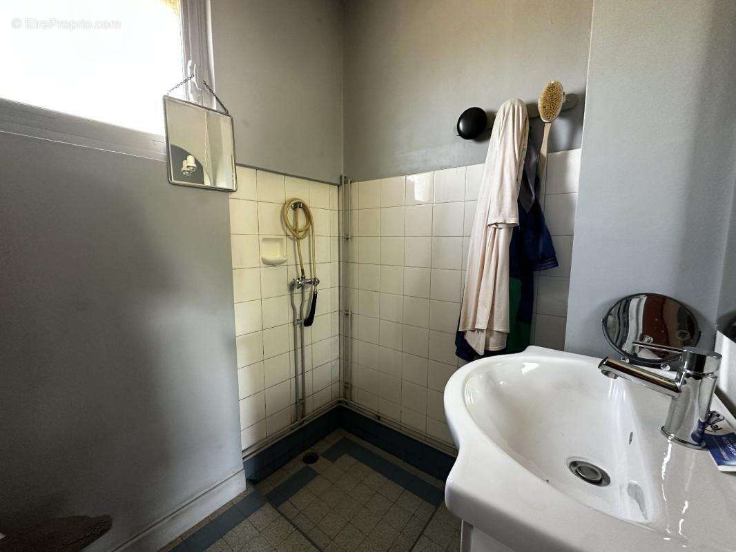 Maison 52 m² à Jaudrais  - photo 6