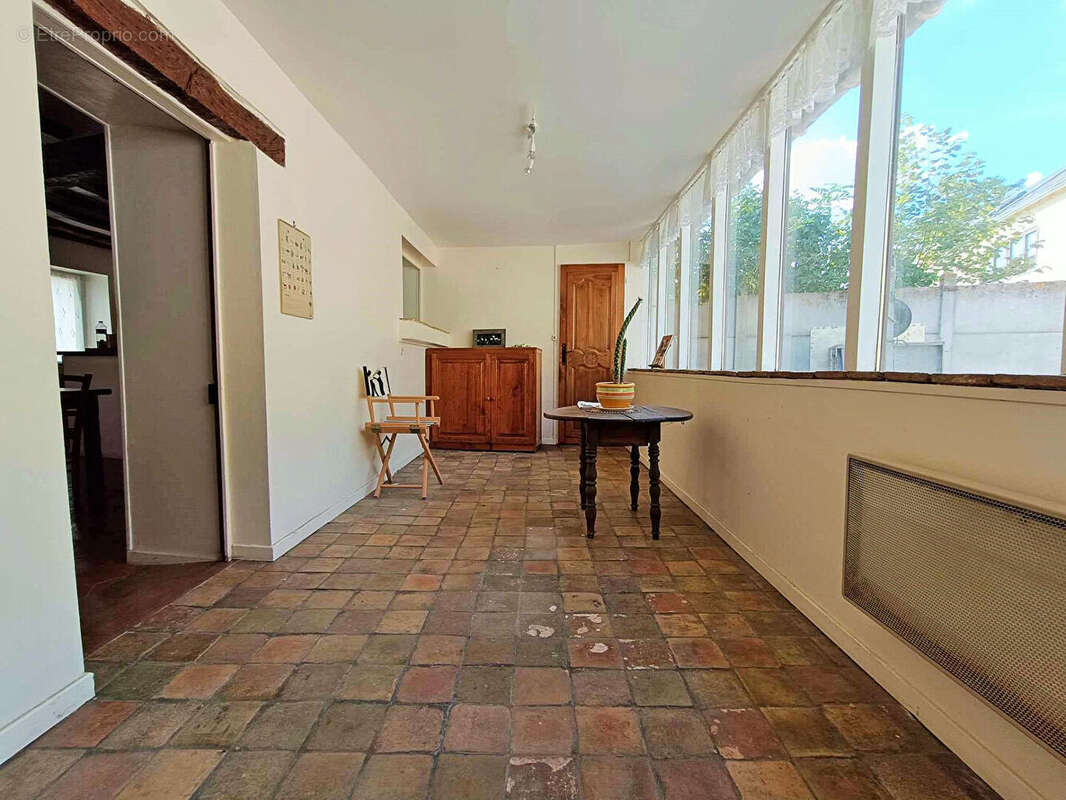 Maison à BAZOCHES-LES-GALLERANDES