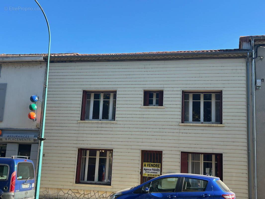 Maison à LAVARDAC